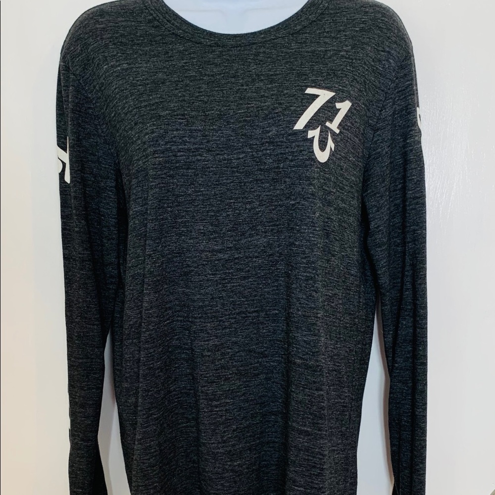 True Religion Long Sleeve Tee Shirt SZ M Gray